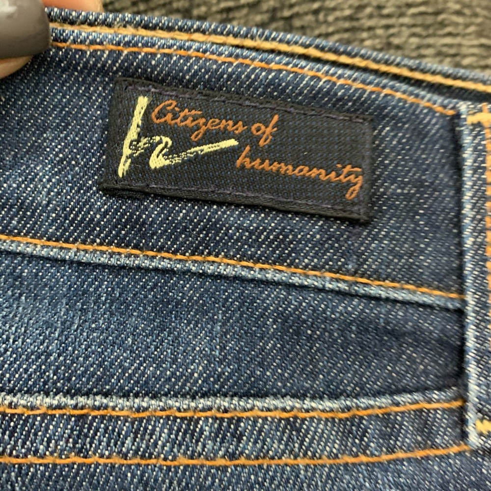 Jeans - Picture 3 of 4